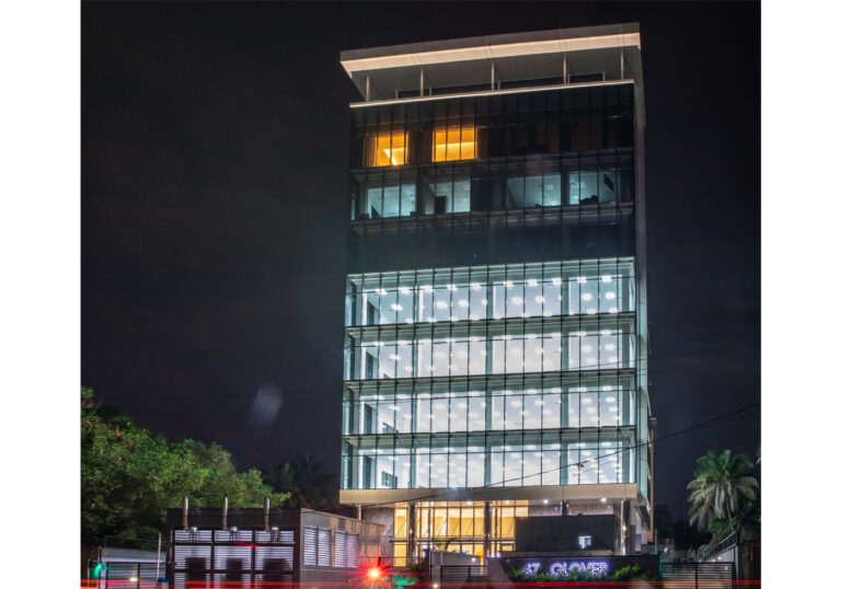 5_47 Glover_1954_1400x980