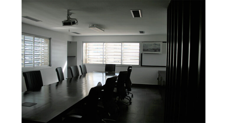 04_G Elias_050_BR_1000x540